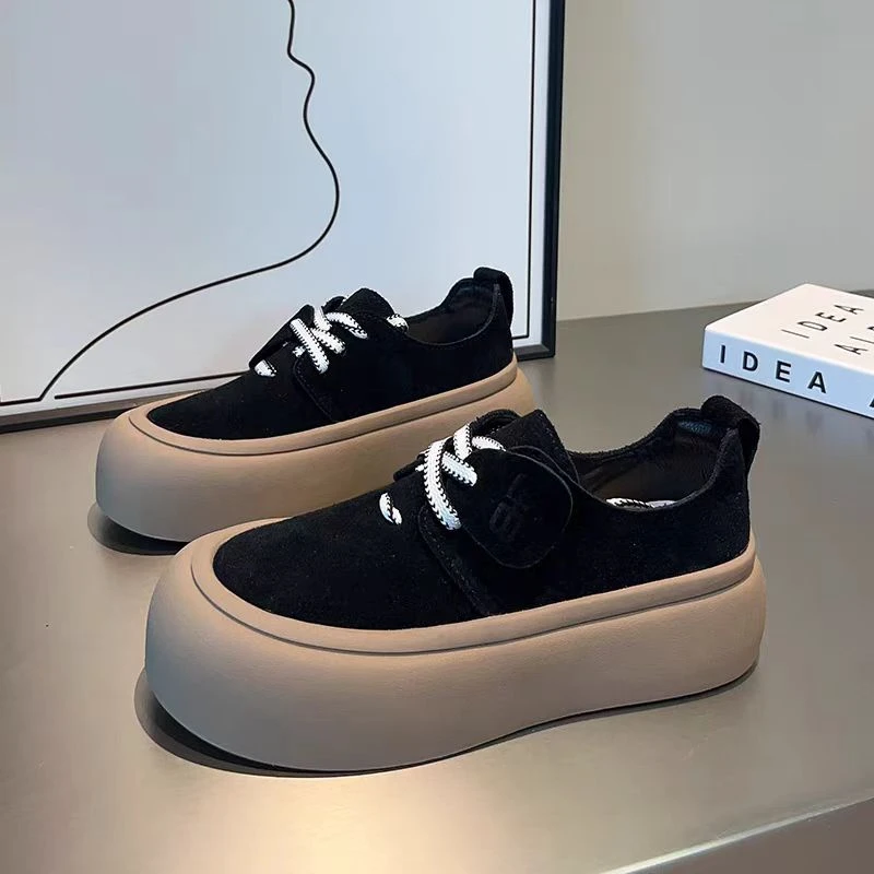 系带大头丑萌板鞋女冬季新款百搭时尚厚底复古软底勃肯鞋  685