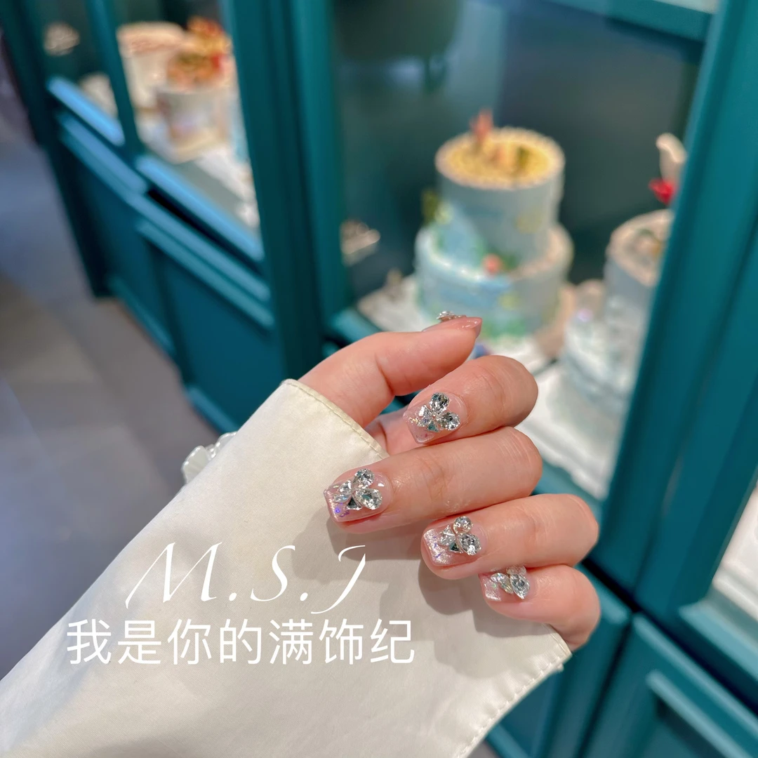 满饰纪|M1046「心动信号」轻奢钻饰超闪穿戴甲手工穿戴甲堆堆钻