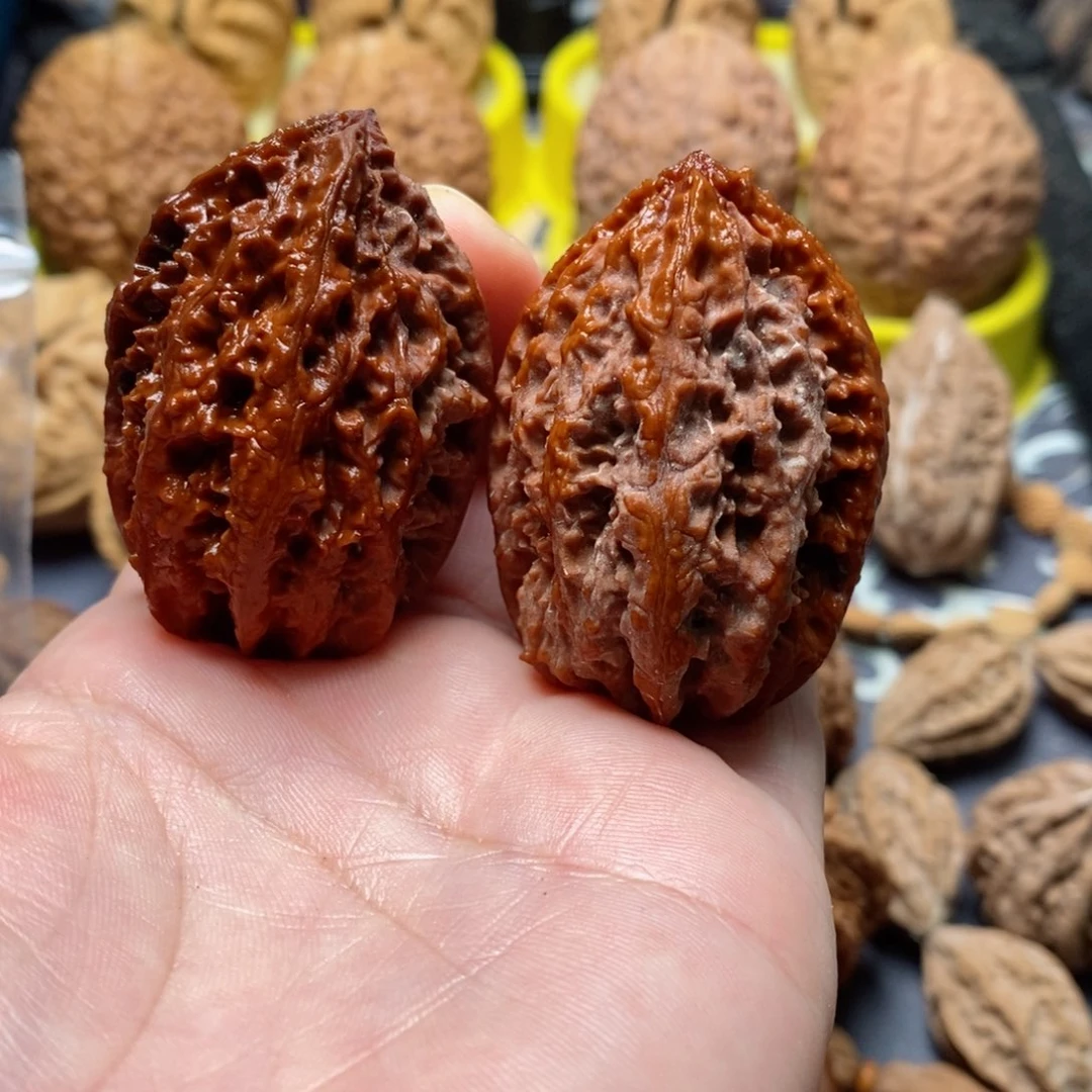 文玩核桃吊坠瑕疵52