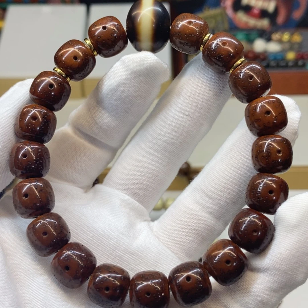 【闪购商品】吊坠星月菩提石玉料