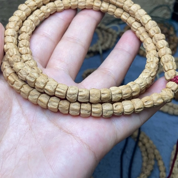 【闪购商品】吊坠柏香籽/百香籽