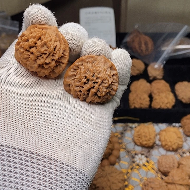 文玩核桃把件怎****炸秦岭秦闷