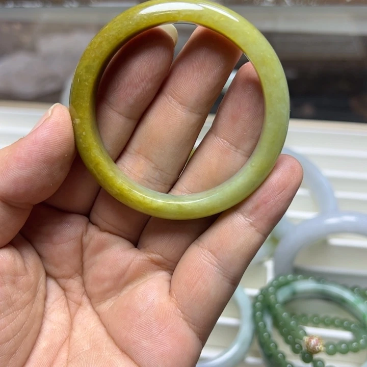 广***司定制翡翠未镶嵌翡翠