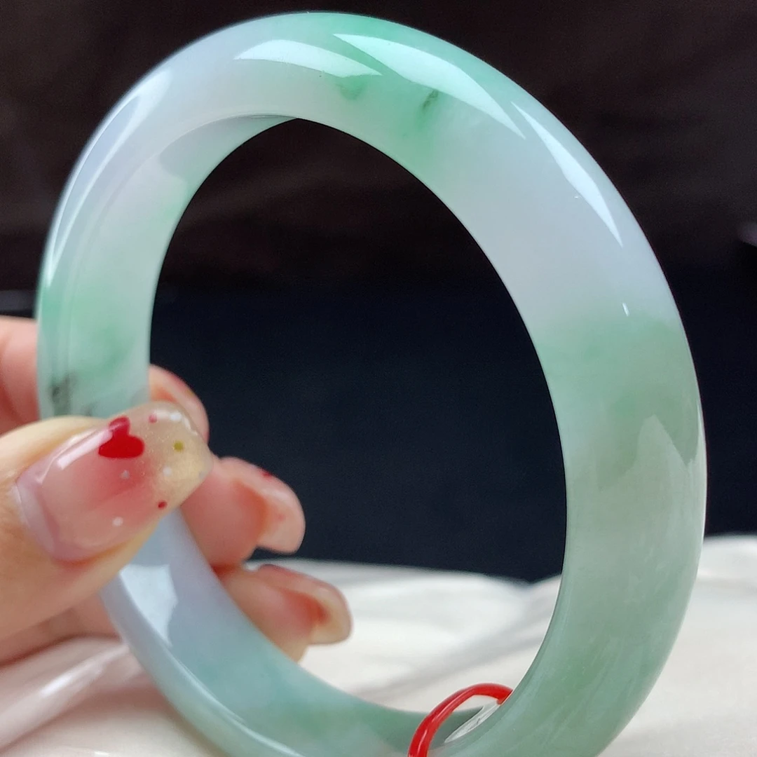 翡翠手镯未镶嵌好*情432903，