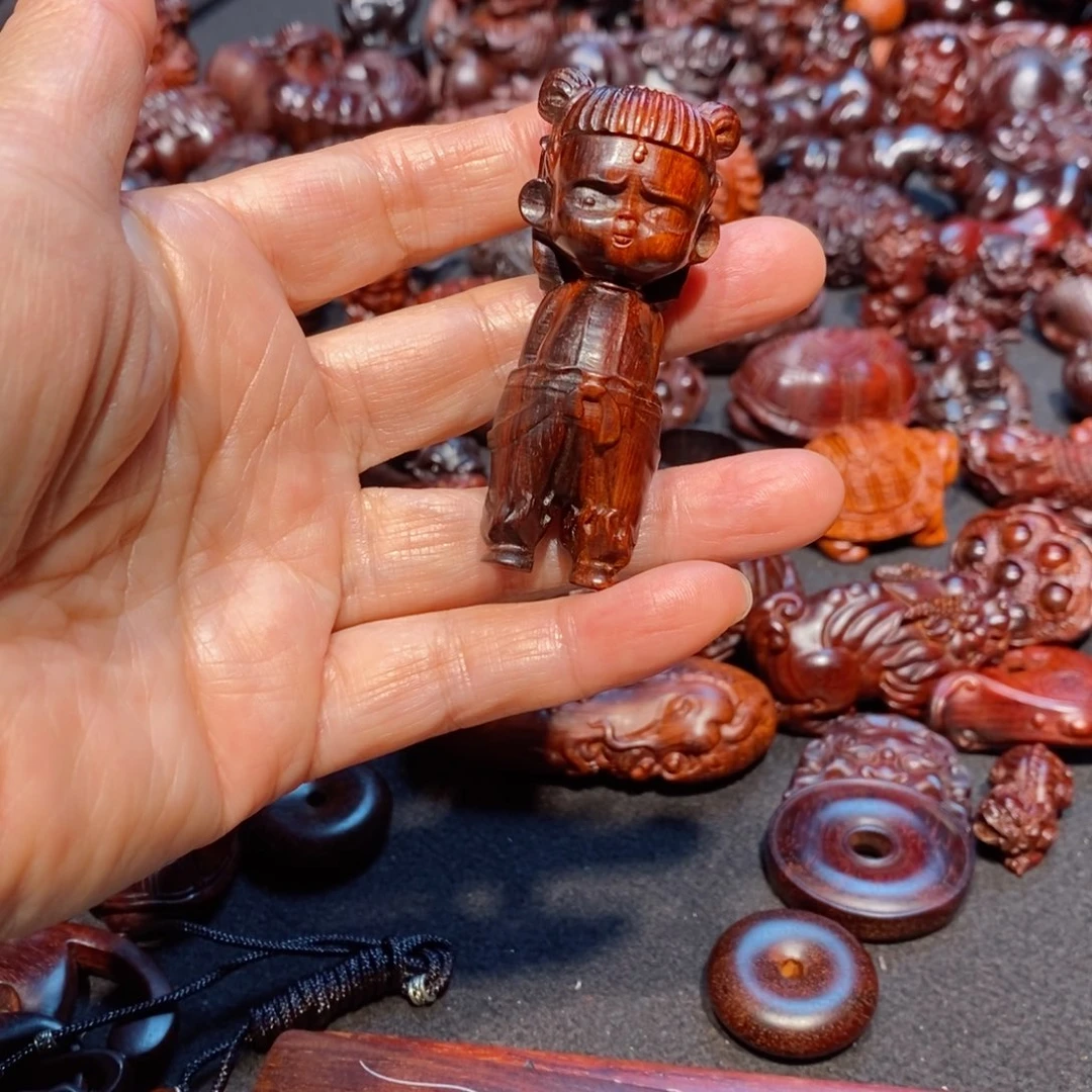 小叶紫檀把件世**舍印度小叶紫檀手把件