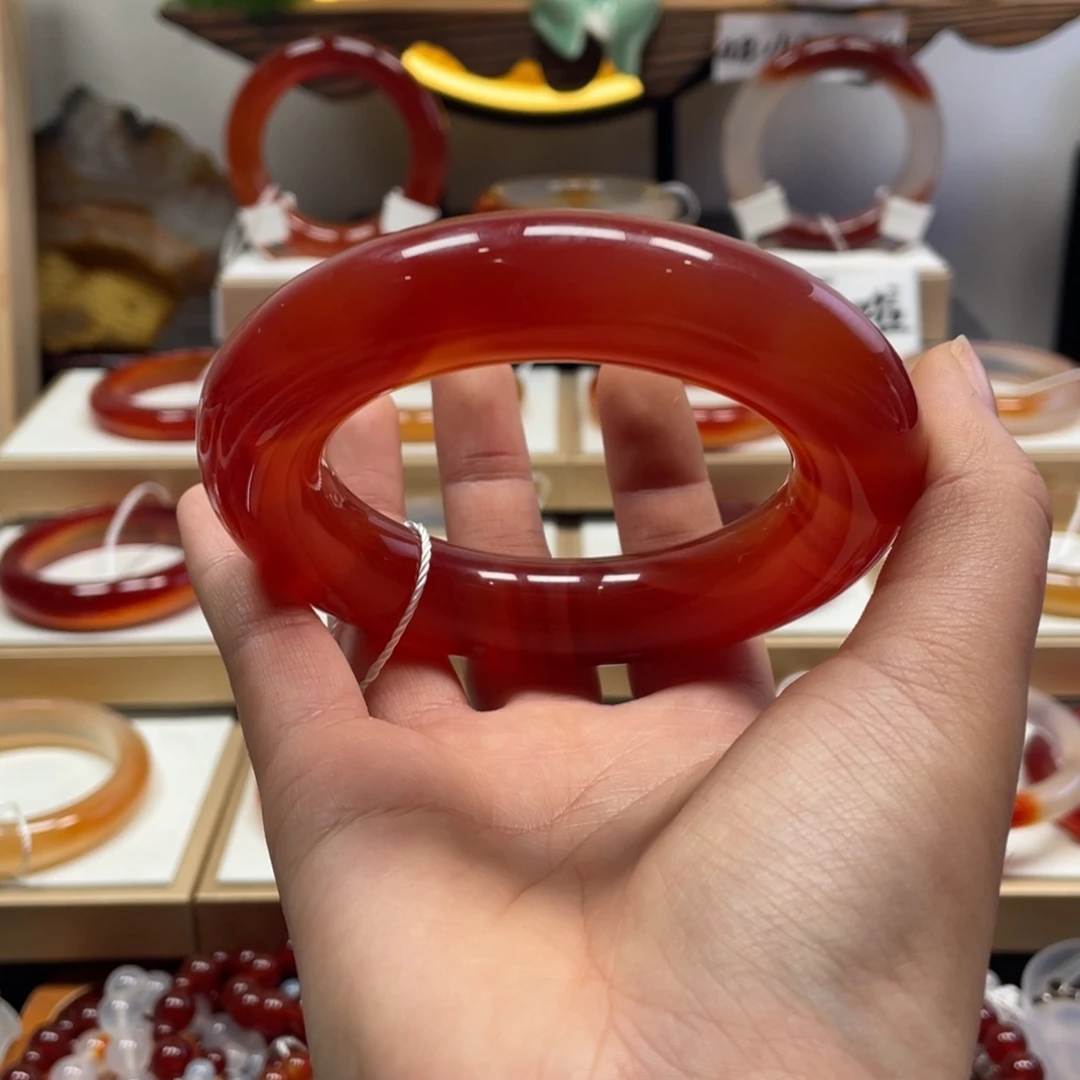 玛瑙/玉髓未镶嵌手镯