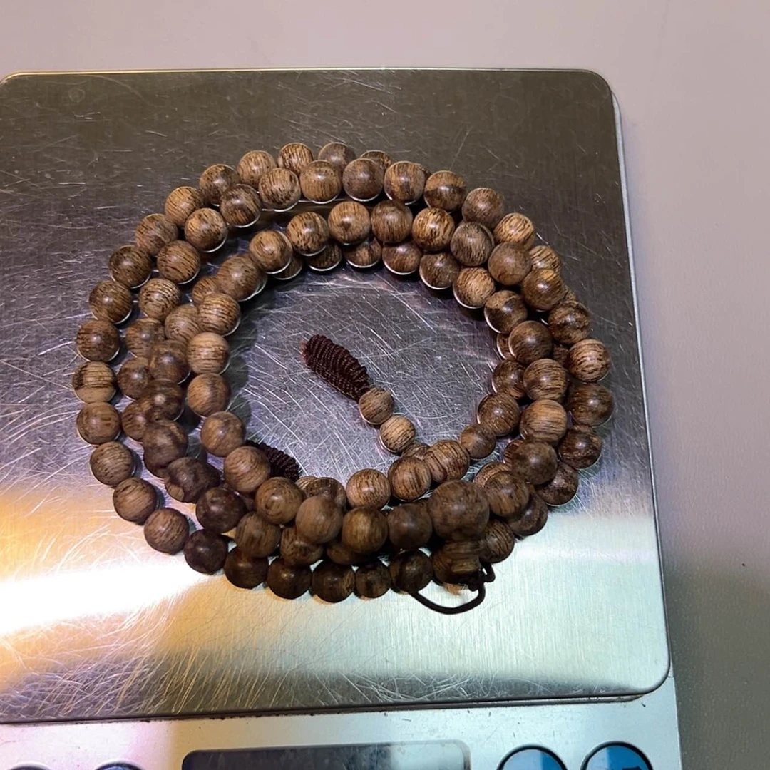 【闪购商品】手串沉香菩萨棋外放0.6，10.7克