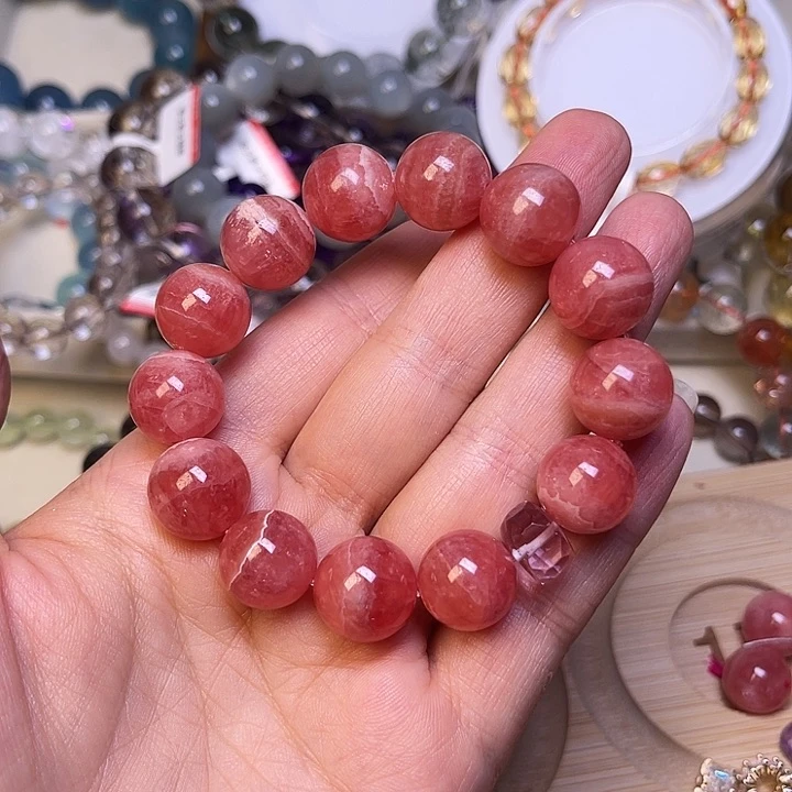 水晶手链未镶嵌蚌****绚红纹石