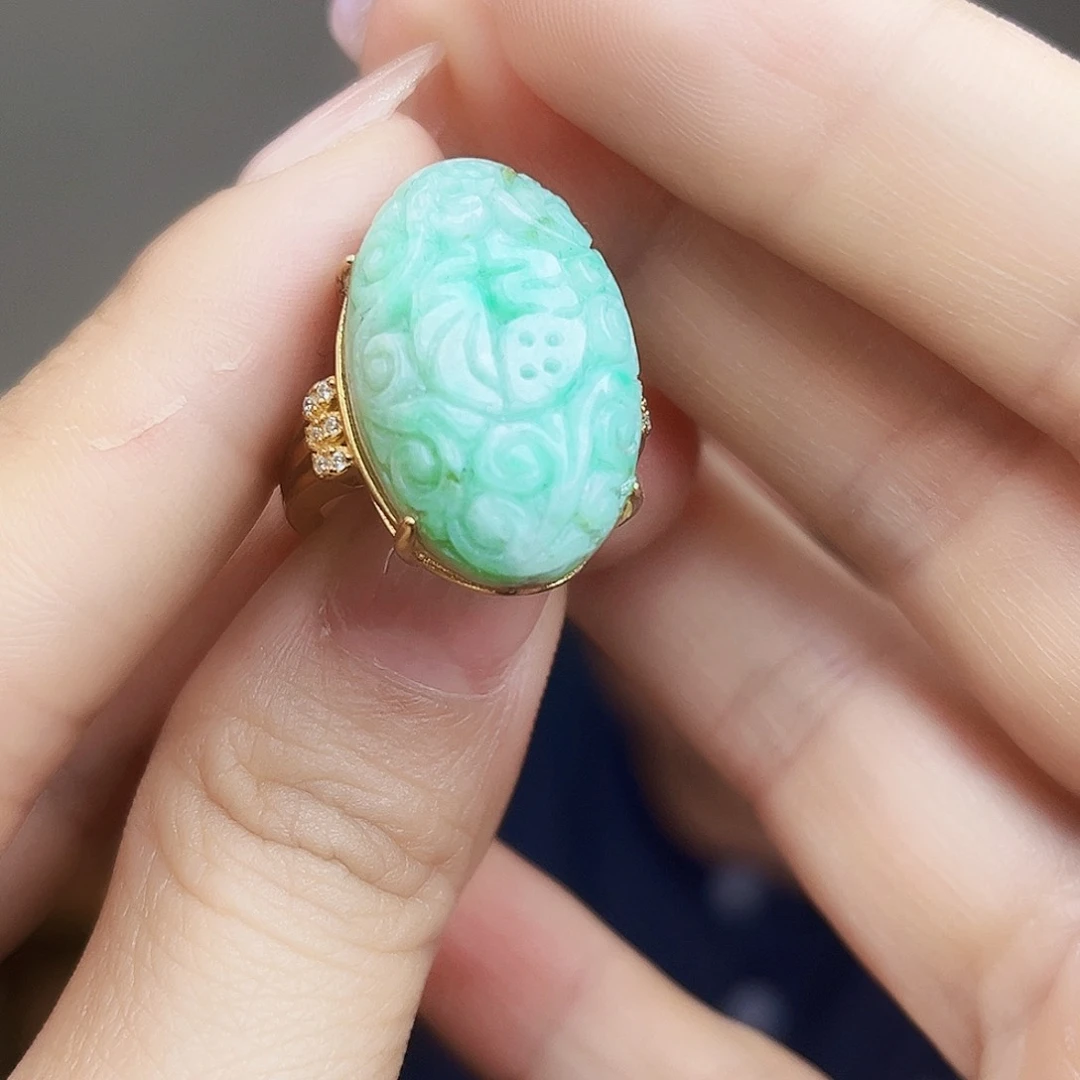 翡翠银S925镶嵌颈饰多样性