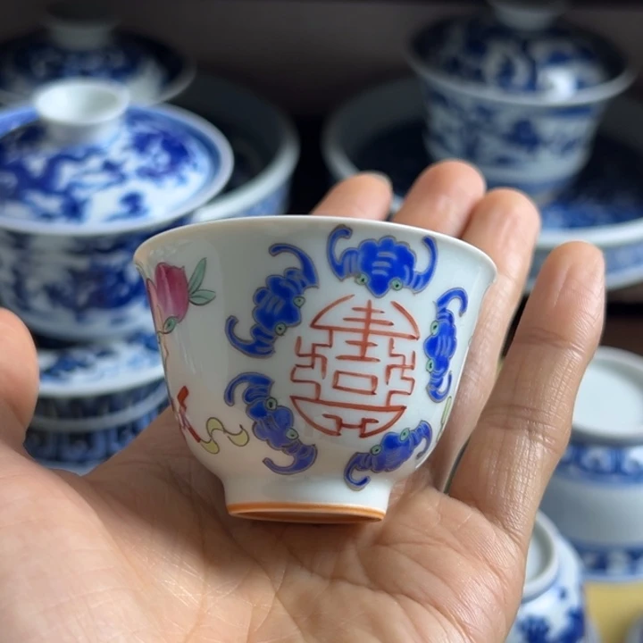 景德镇陶瓷主人杯手绘