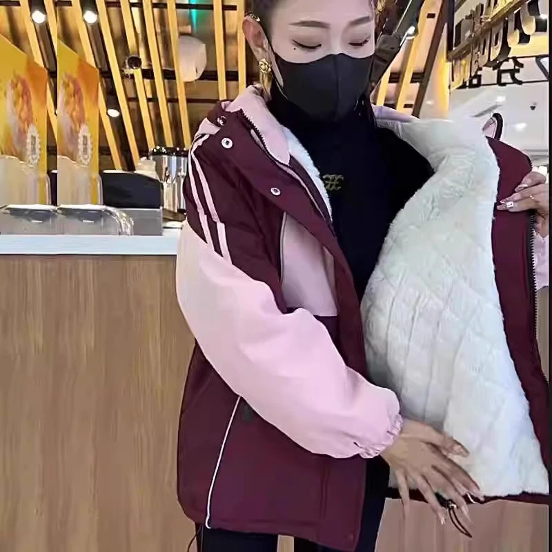 高级感拼色工装派克服外套女冬季2024新款超好看保暖加绒加厚棉服