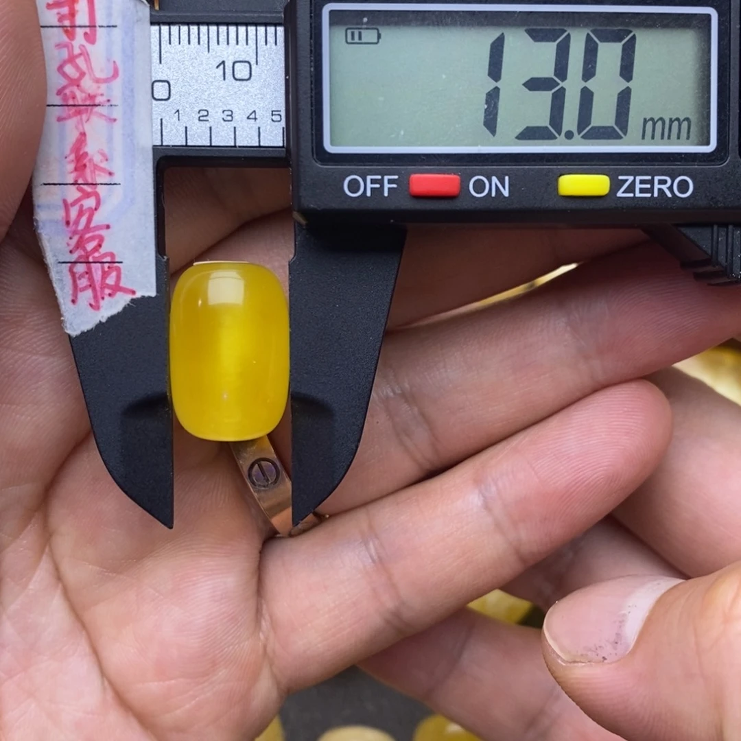 未镶嵌琥珀裸石13x19.5桶珠