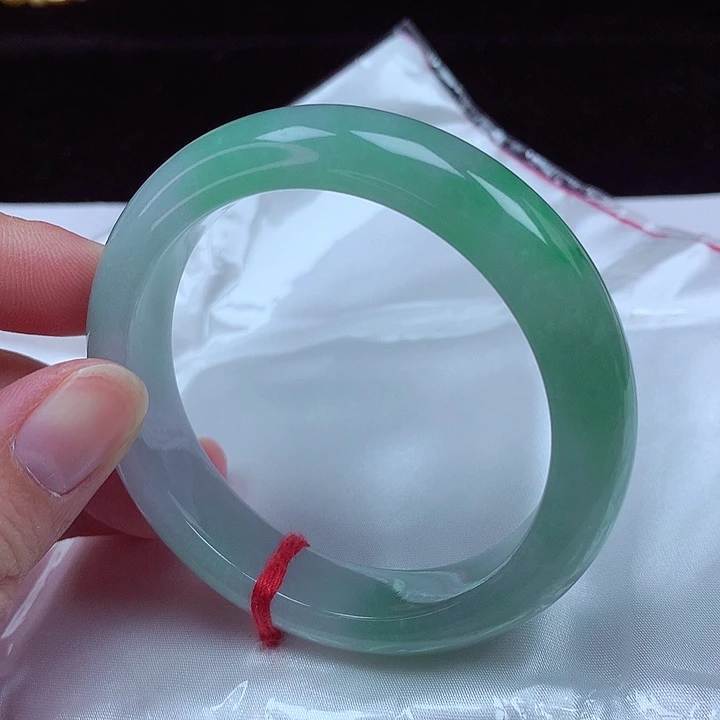 未镶嵌手镯翡翠55圈