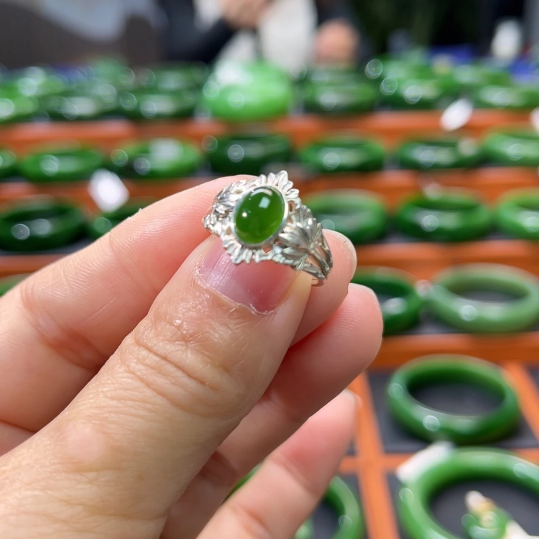 银S925镶嵌戒指和田玉