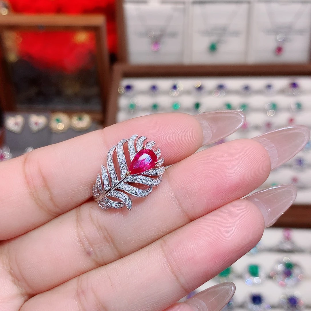 戒指18K金镶嵌红宝石1.02ct/七天无理由