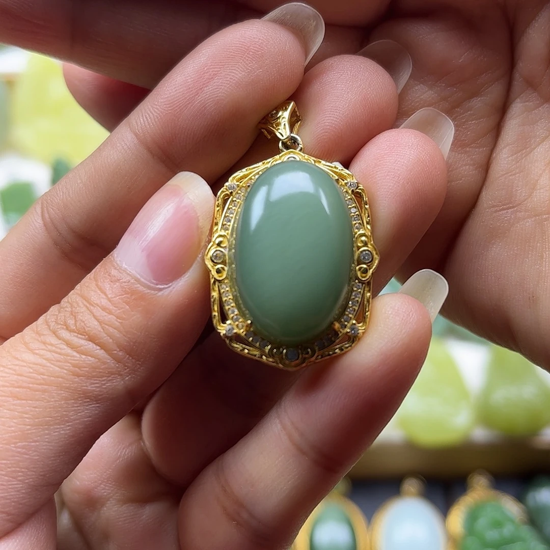 和田玉银S925镶嵌颈饰