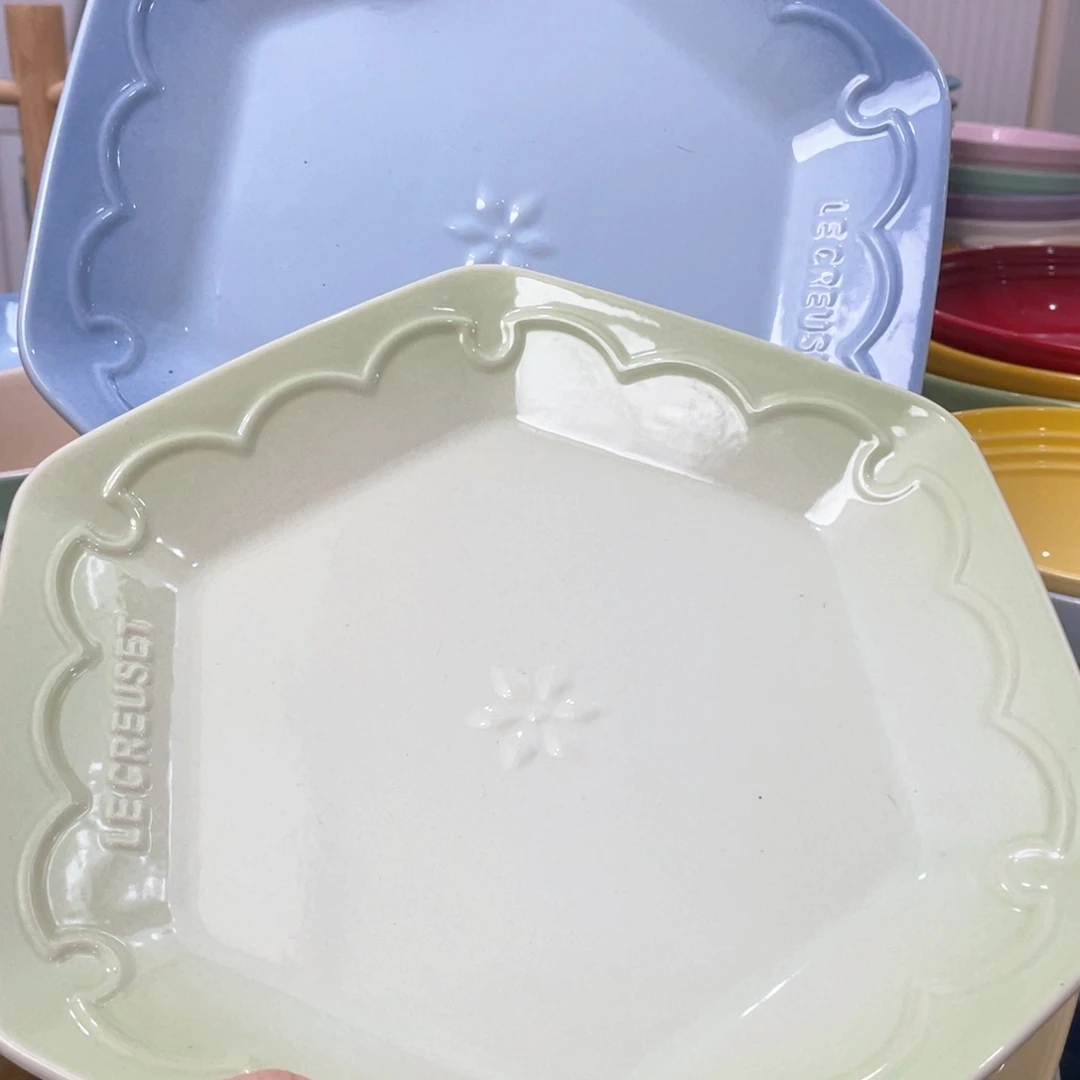 瓷片微瑕2个9英寸雪花盘