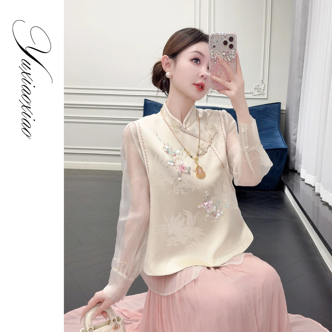 余潇潇【瑶池仙境】含桑蚕丝立体花卉钉珠刺绣锦鲤提花国风立领马甲