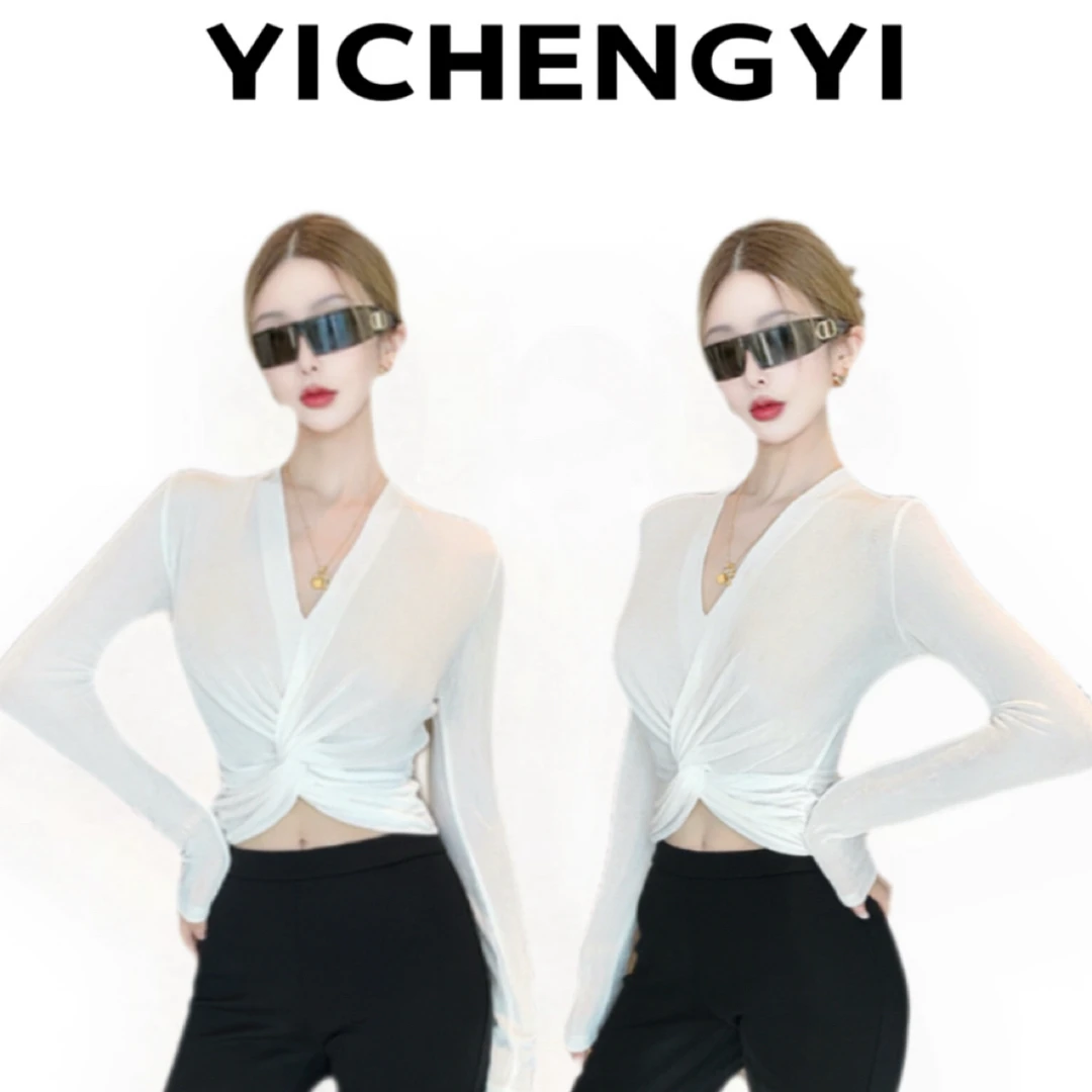 【可欣儿专属】YICHENG.YI 黑/白三醋酸V领设计感打底衫