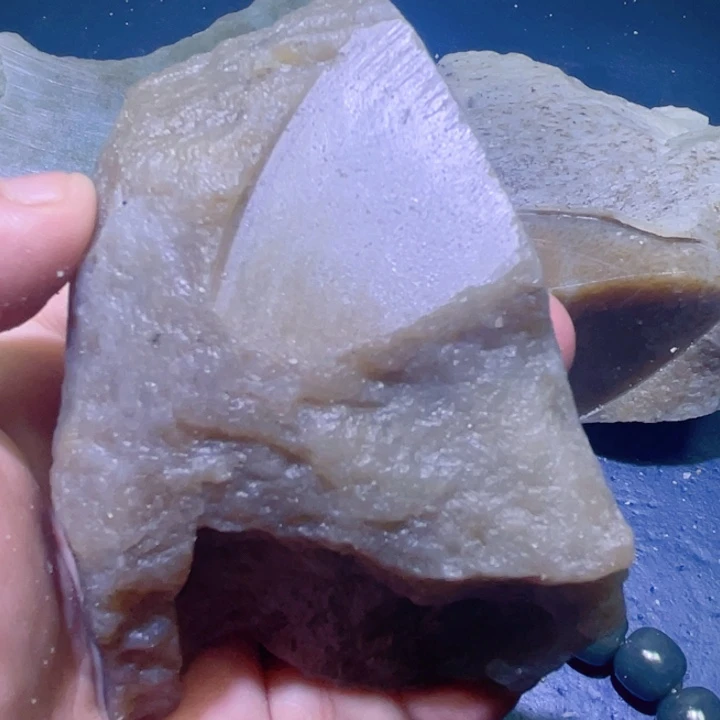 和田玉未镶嵌珠宝半成品