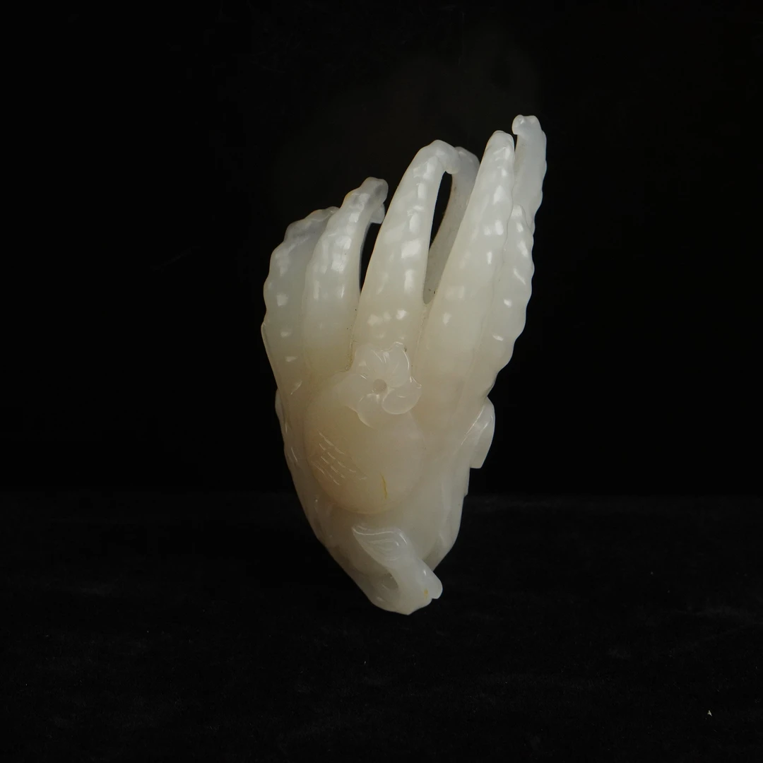 【清】白玉佛手（高9.5cm宽5.5cm重186g）