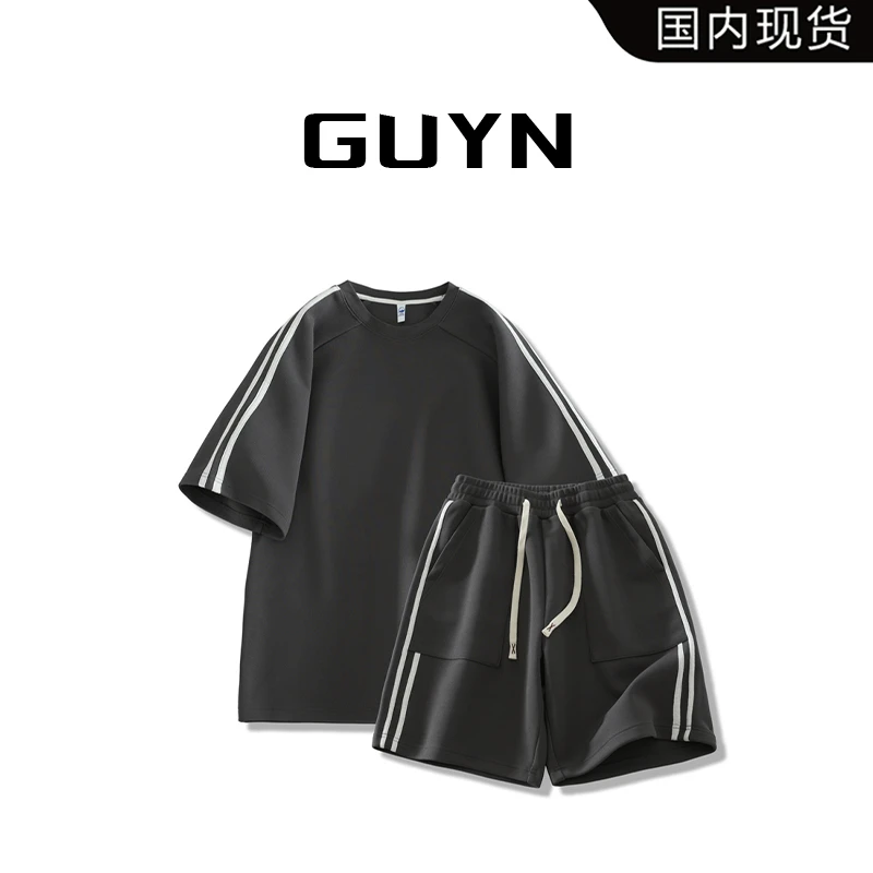 【品牌现货】GUYN夏季韩版时尚休闲运动套装条纹撞色短袖短裤两件套