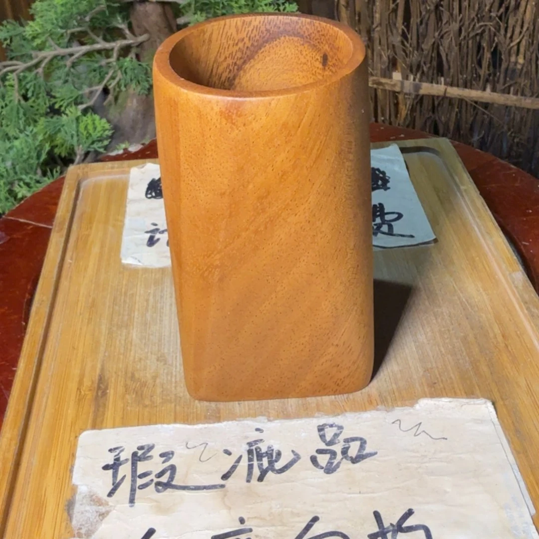微瑕疵介意勿拍陶瓷器皿D015
