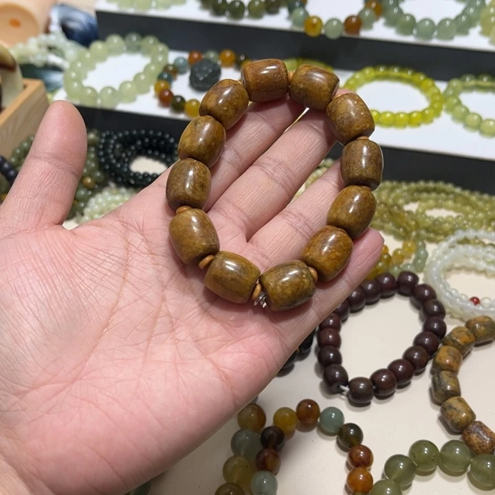 蛇纹石玉未镶嵌手链河磨