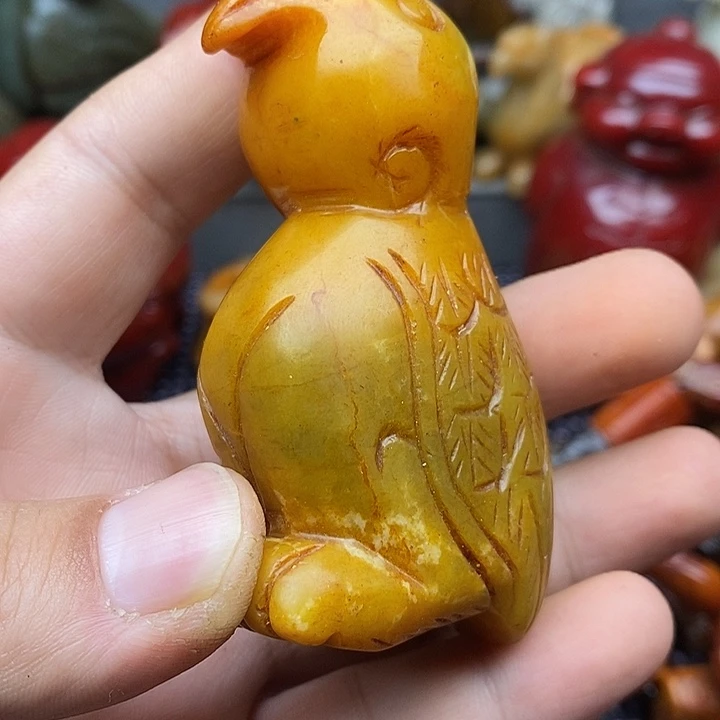 未镶嵌蛇纹石玉颈饰