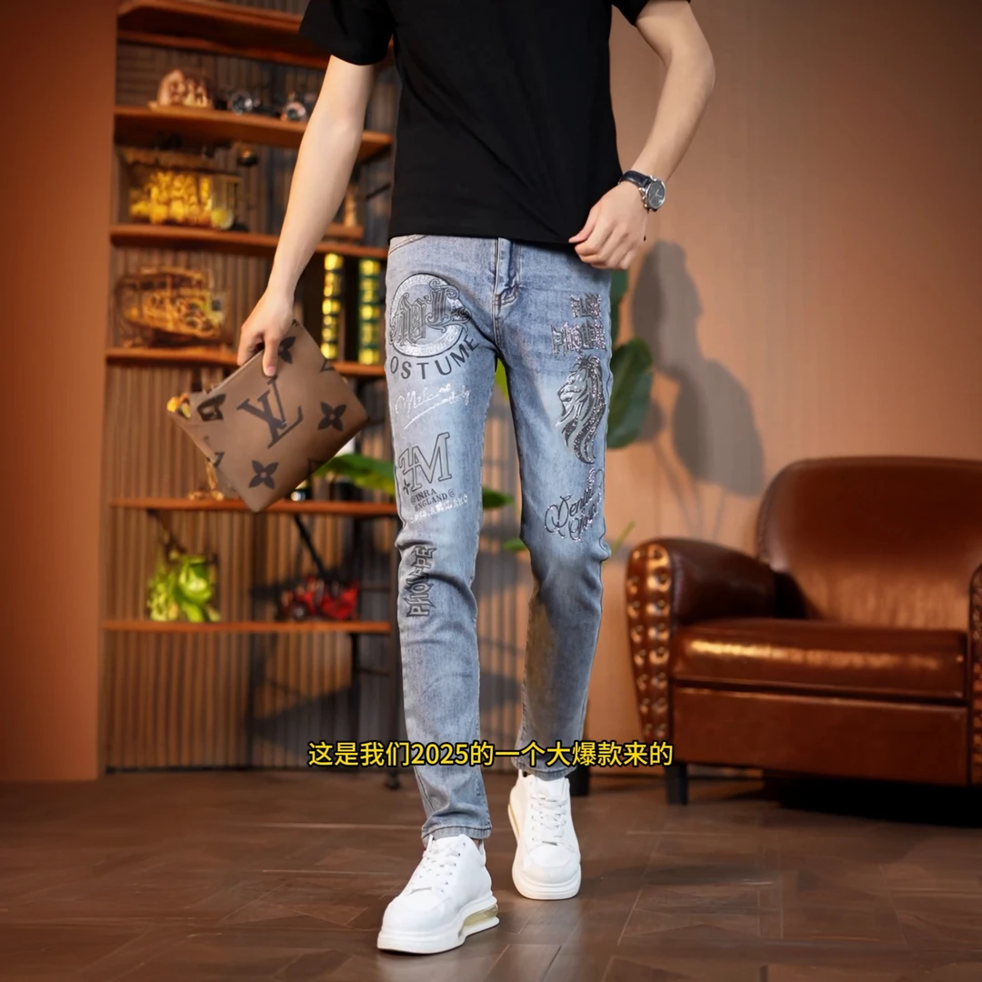 香港高端秋冬季修身小直筒高档男士牛仔裤时尚潮流休闲百搭小脚裤