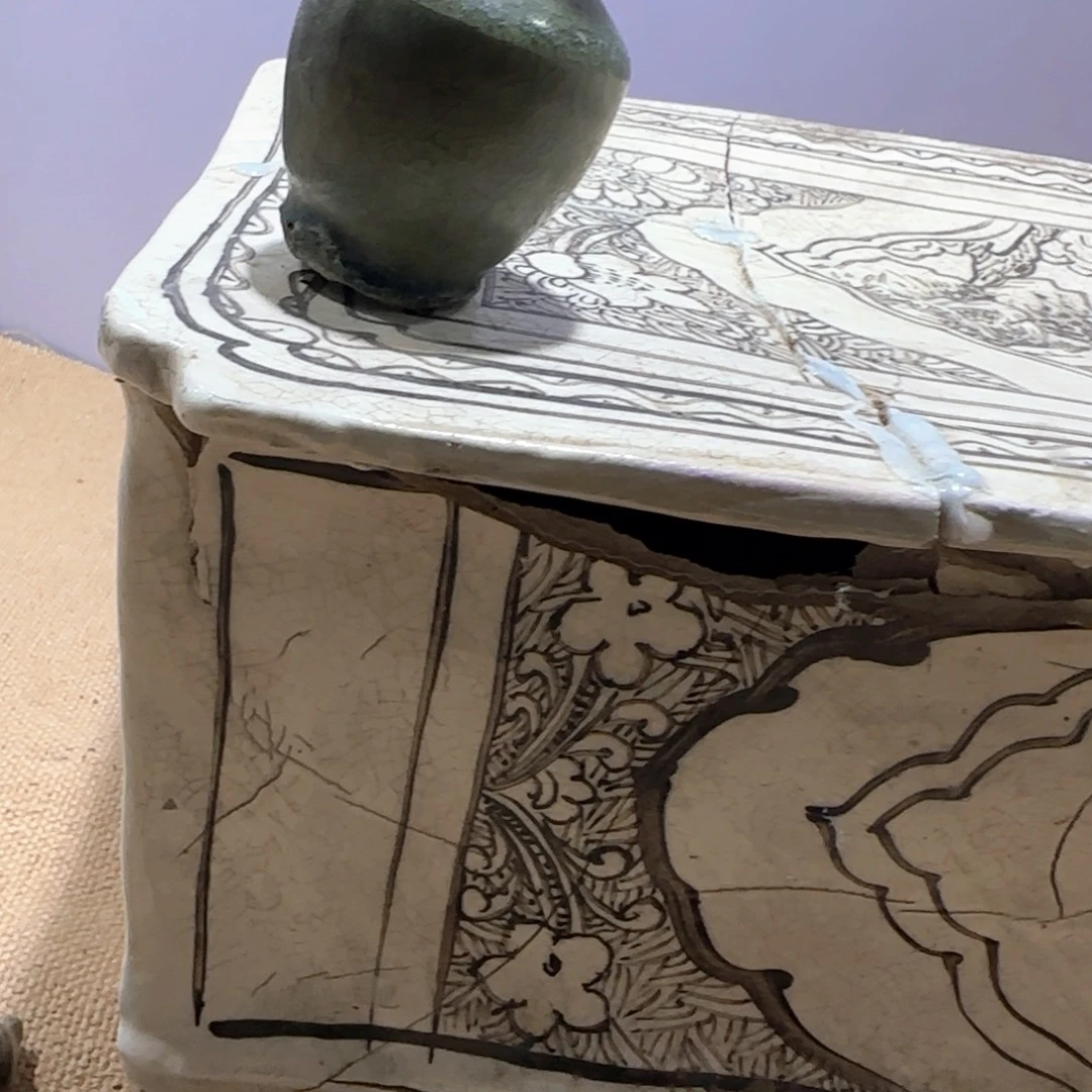 瓷***珍瓷周。       钧瓷。