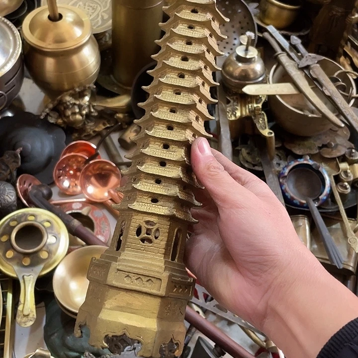 老式铜件古朴典雅的风格