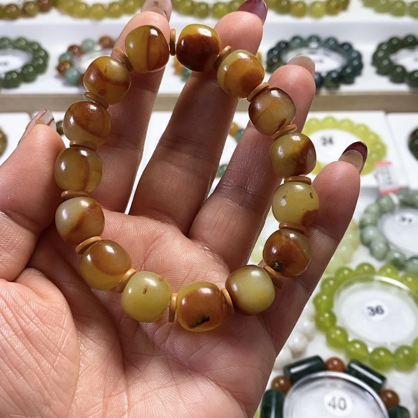 【闪购商品】未镶嵌蛇纹石玉手链卡13