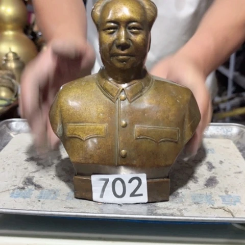 7110000000000000000