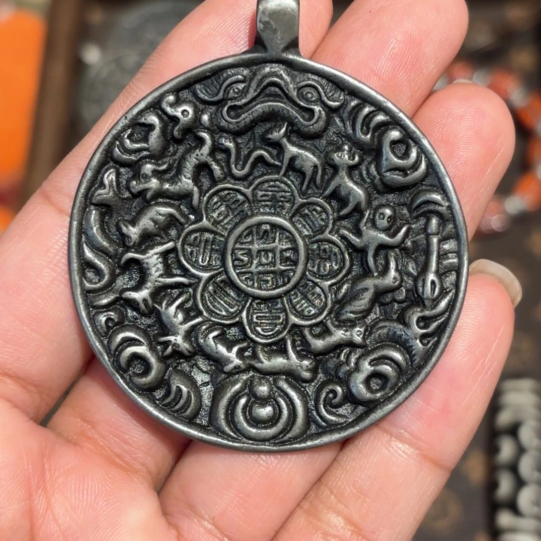 铜星月菩提吊坠项链