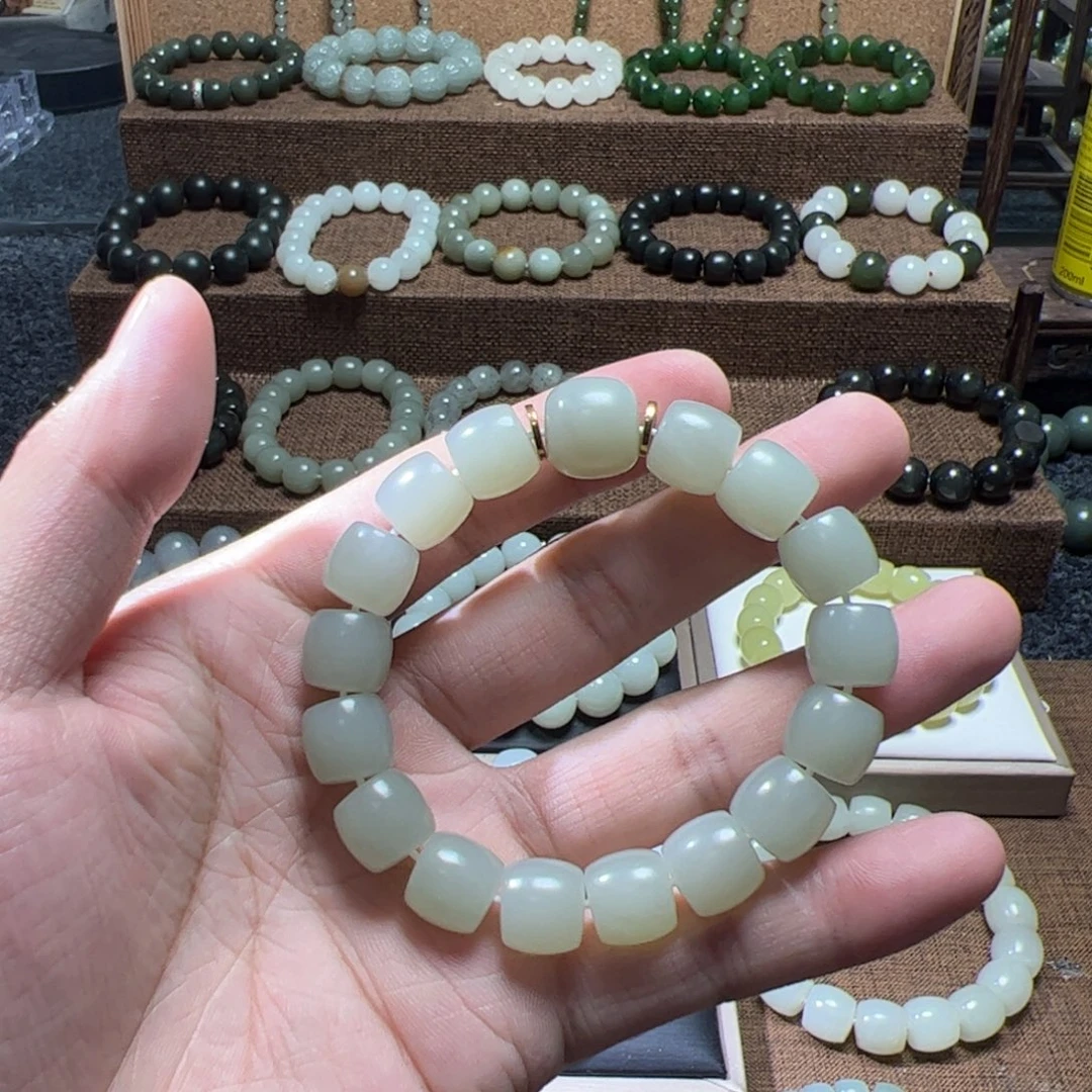 和田玉（糖玉）未镶嵌手链