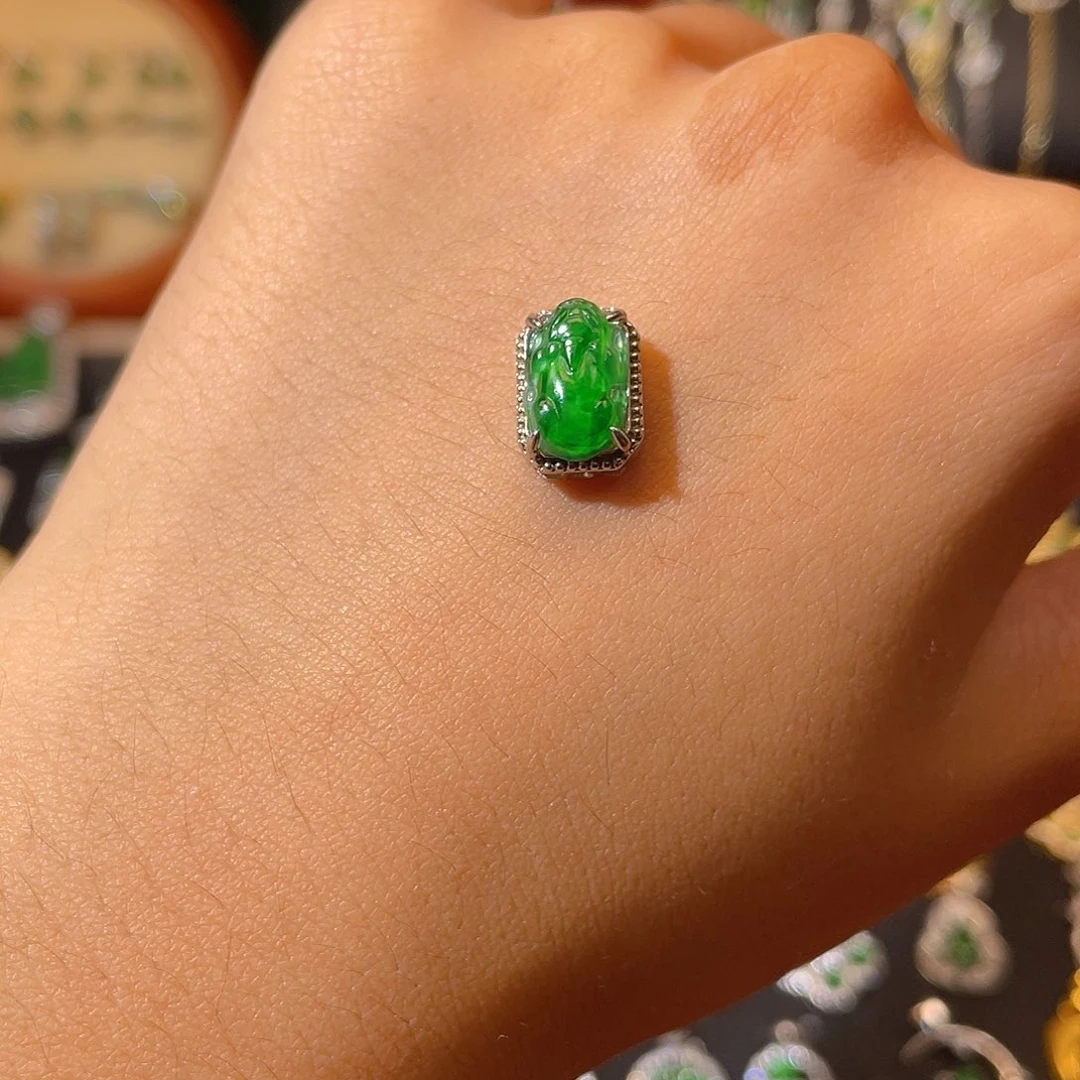 翡翠银S925镶嵌颈饰