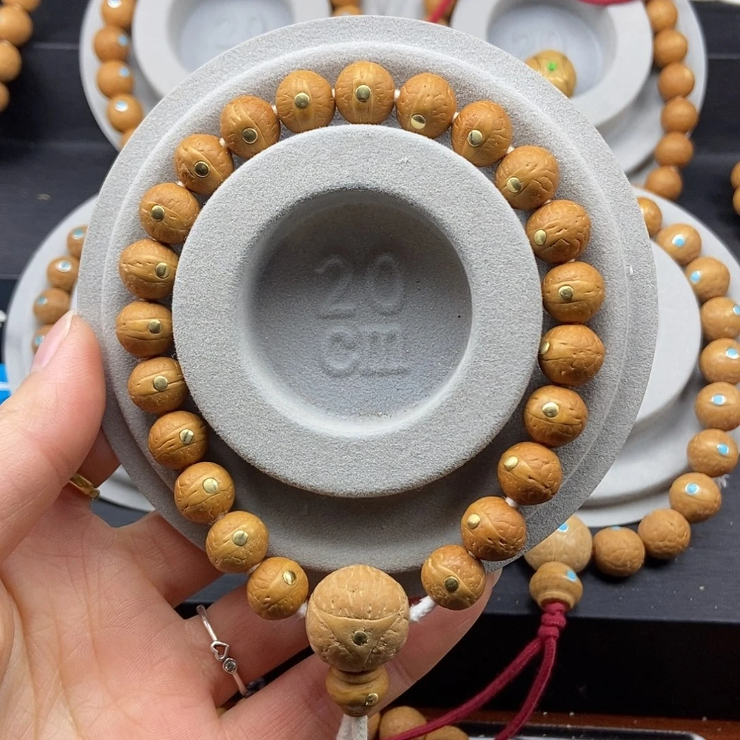 莹***莹凤眼菩提手串11➕铜，25年籽