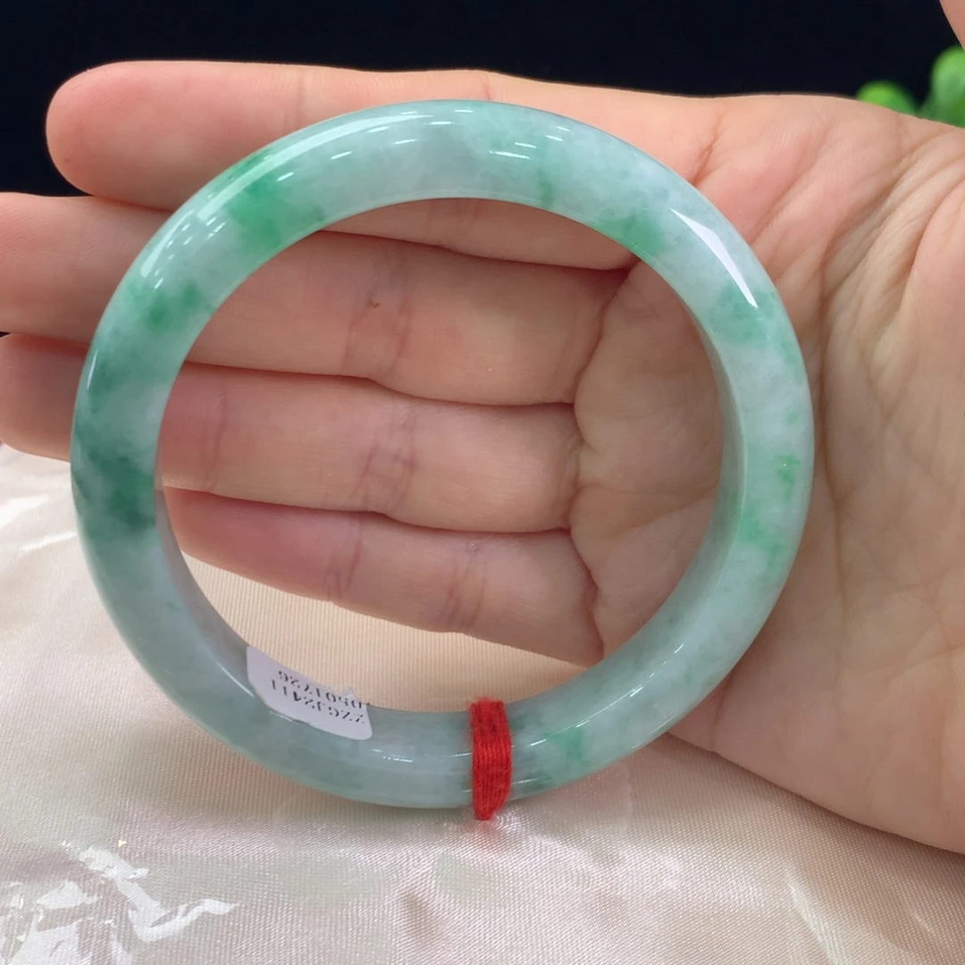 翡翠手镯未镶嵌缅甸A货翡翠 阳绿58 59