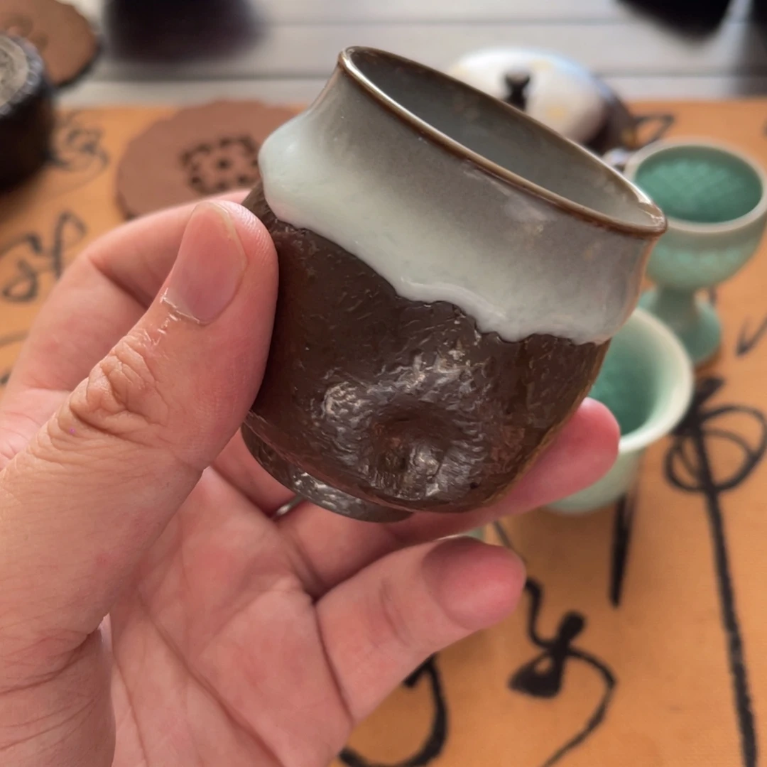 琉璃手工艺品龙泉青瓷杯子