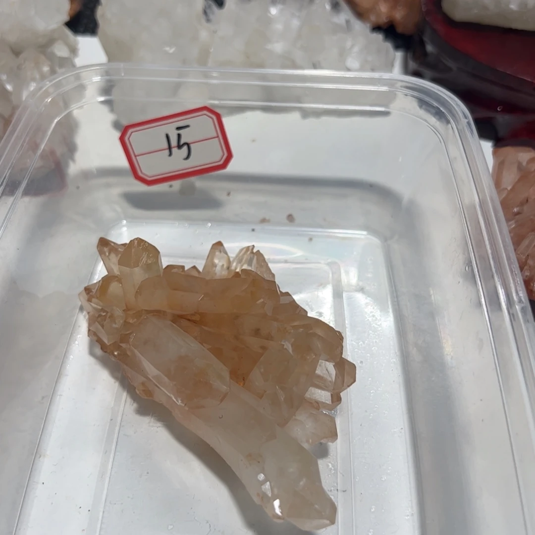 不***菜水晶未镶嵌珠宝半成品