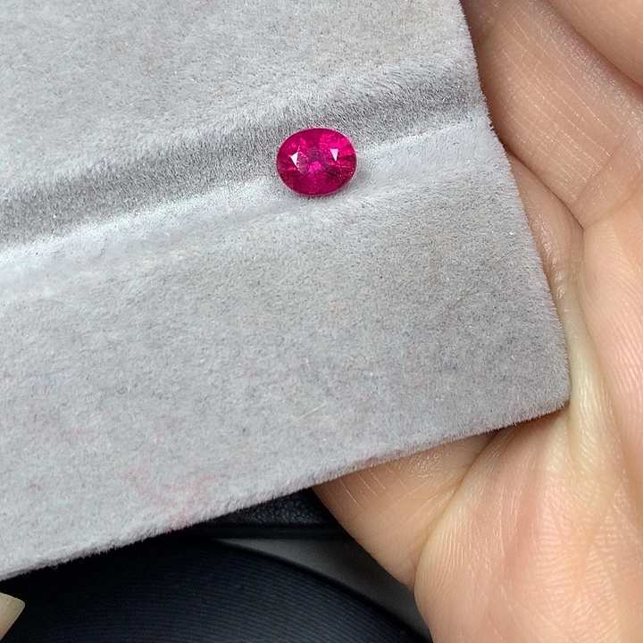 碧玺裸石未镶嵌1.03ct卢比莱