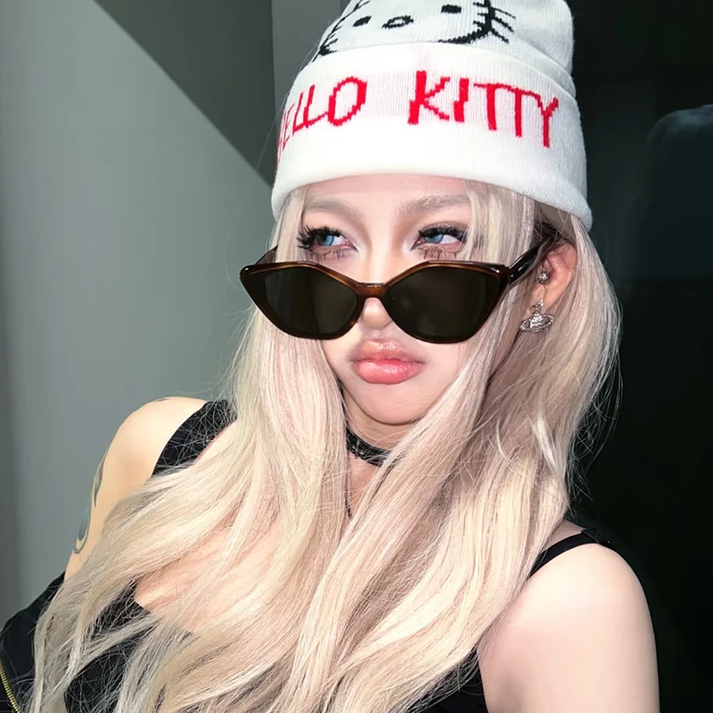 槑槑哒猫眼墨镜女潮流个性网红辣妹街拍防晒显脸小防紫外线太阳镜