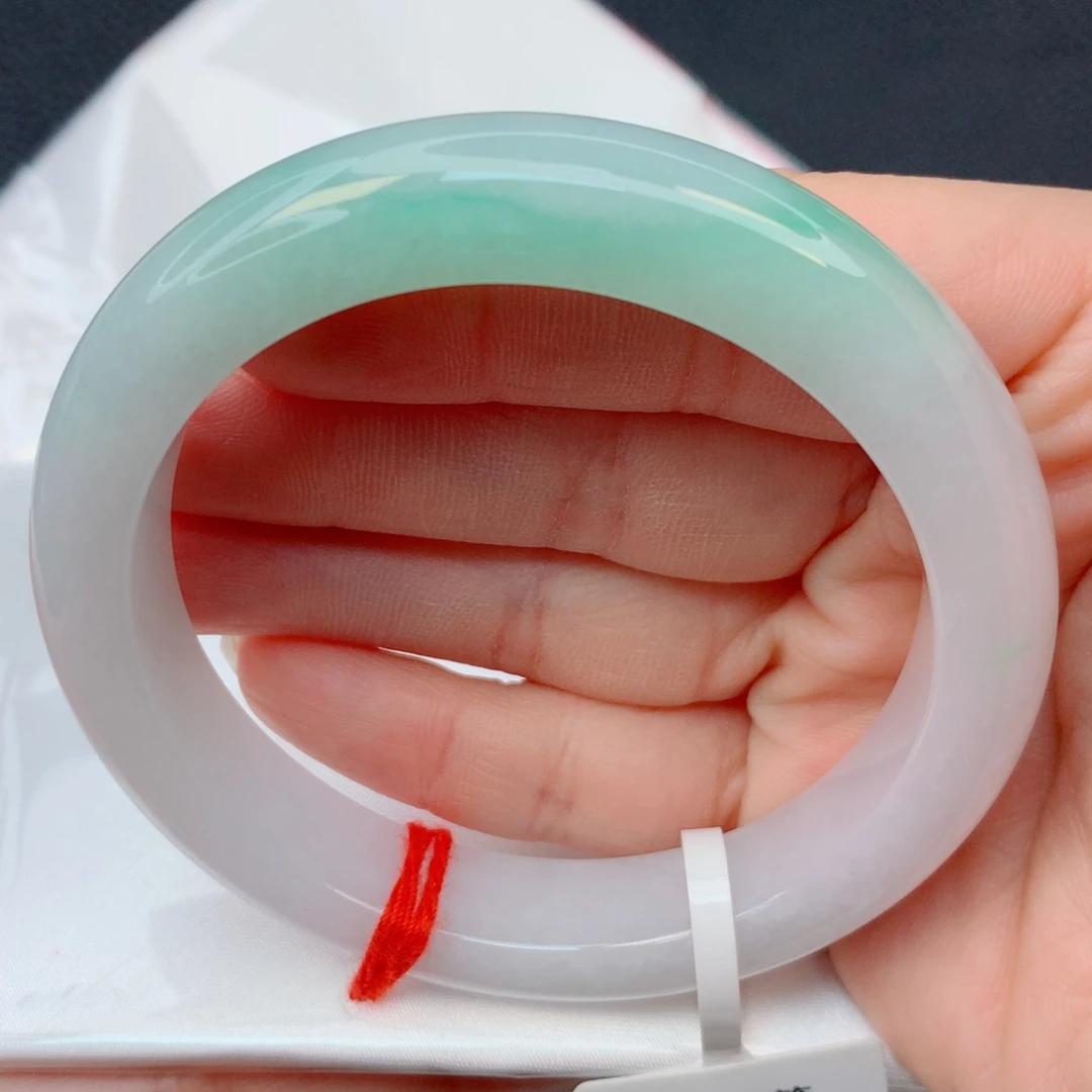 翡翠未镶嵌手镯54-55胶润半山水果阳绿