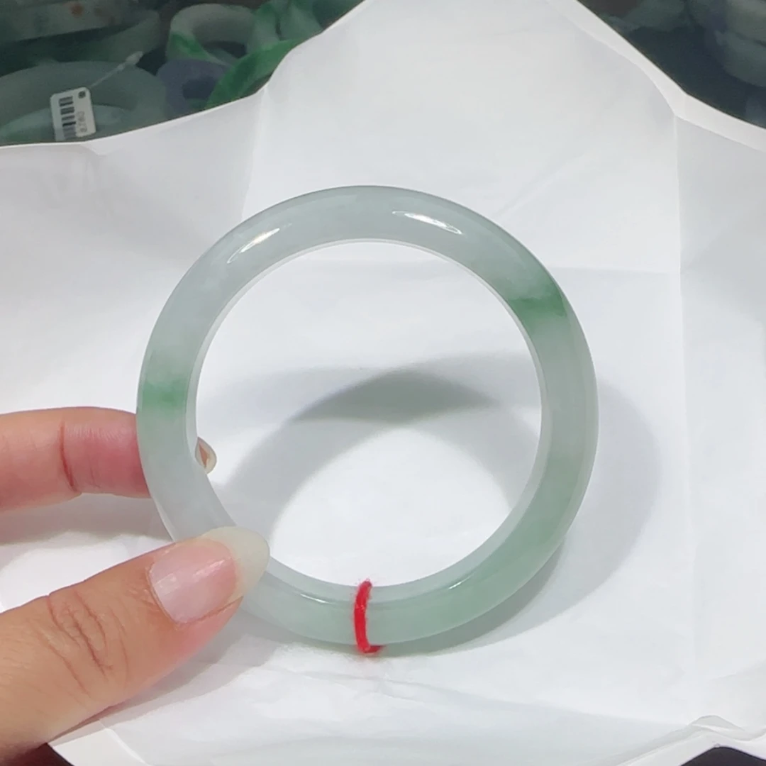 【闪购商品】未镶嵌手镯翡翠57