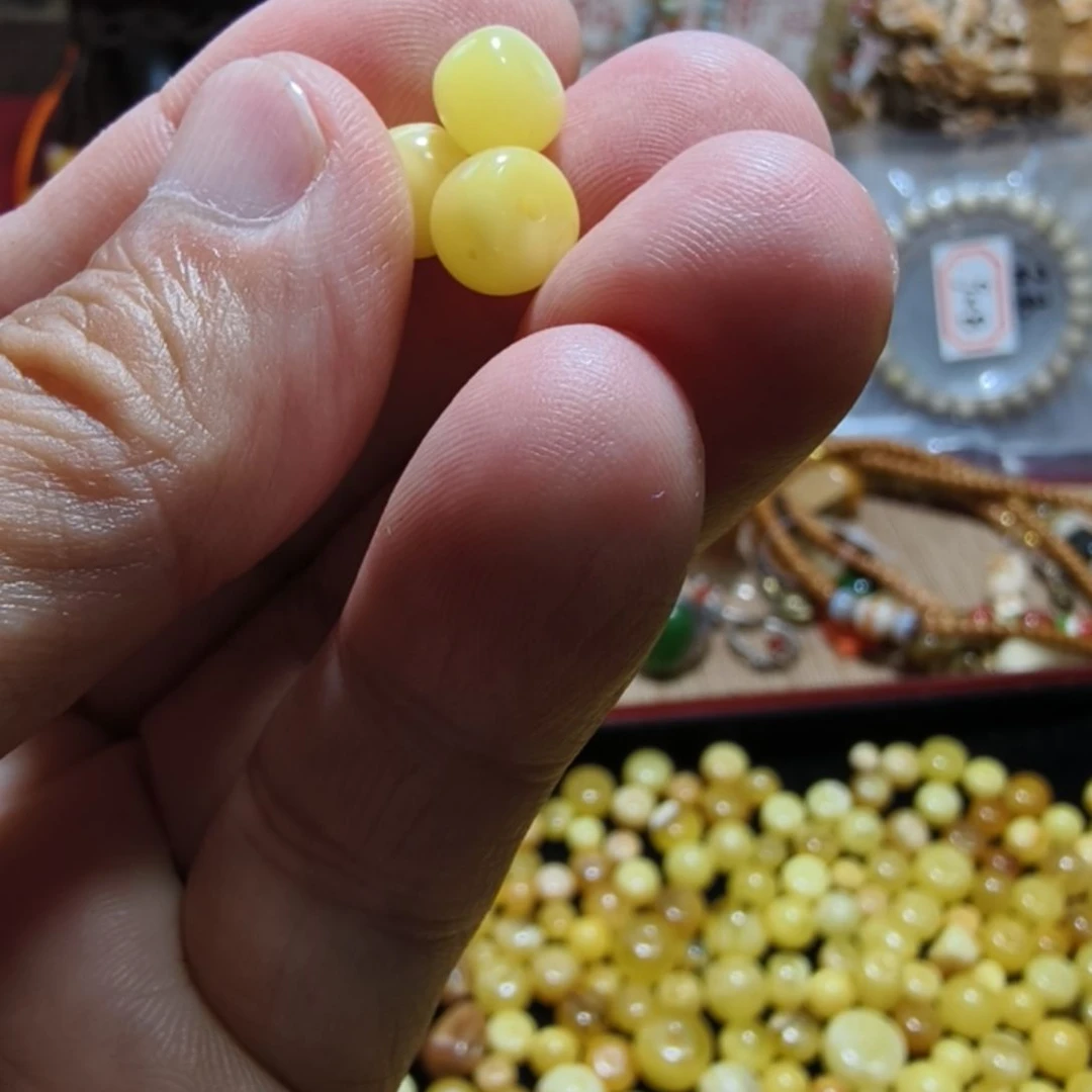 裸石琥珀未镶嵌天然原矿蜜蜡