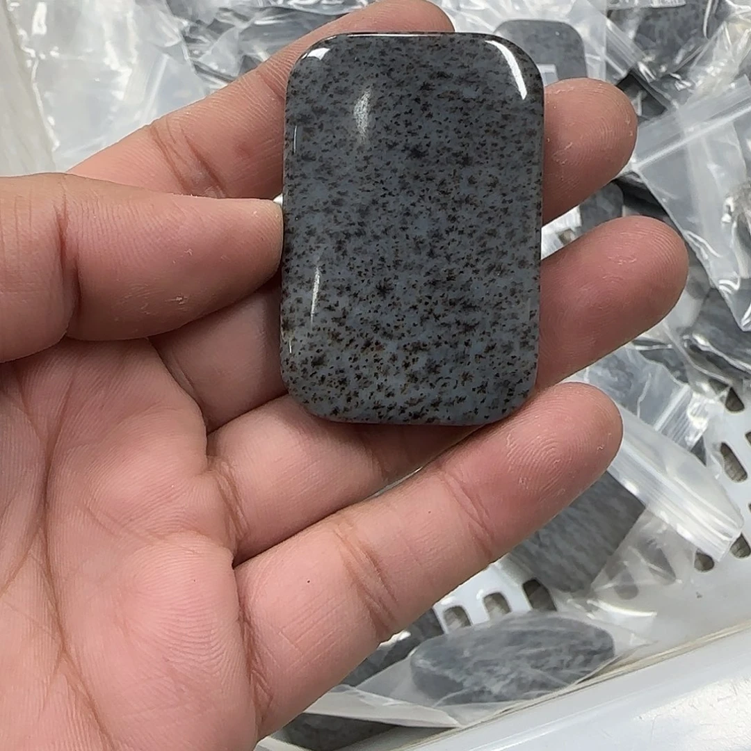 白玉菩提吊坠和田131牌子