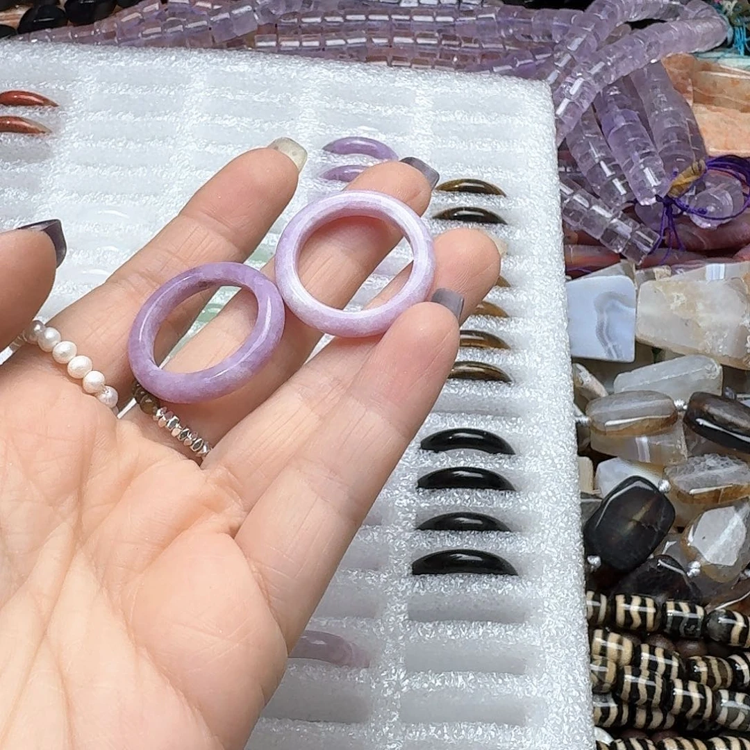 狗***亡玛瑙/玉髓未镶嵌珠宝半成品2个紫玉跑环