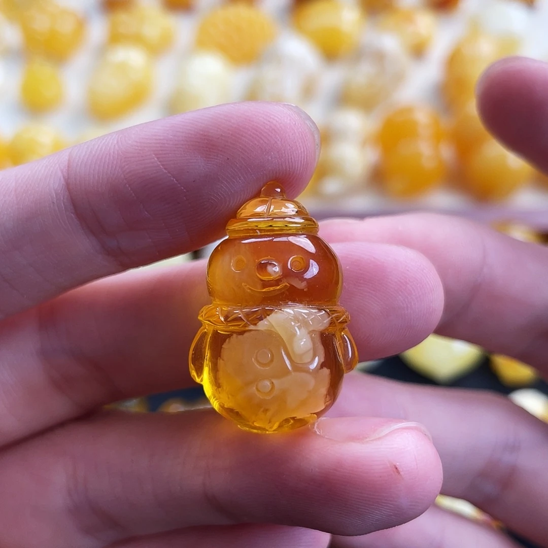 琥珀未镶嵌珠宝奇石