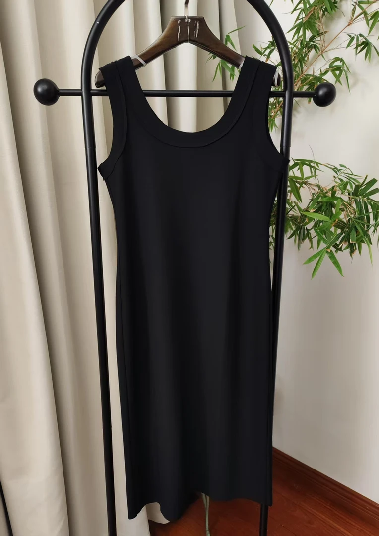 2025早春新款休闲时髦小黑裙显瘦内搭无袖背心裙918